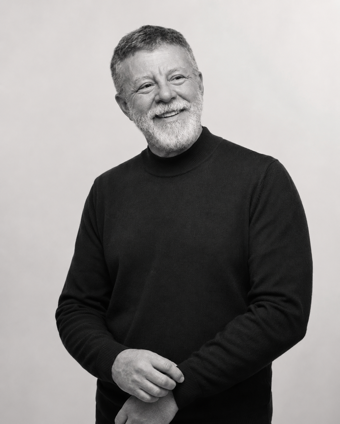 Dr. Ricardo Tapajós no consultório